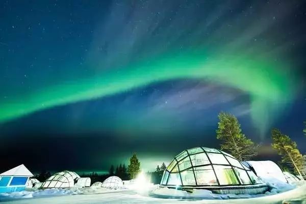 芬兰玻璃小屋